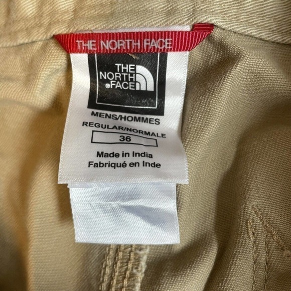 The North Face Shorts Men's Hiking, Walking, Outdoor Khaki Color Regular Size 36 - Picture 10 of 10